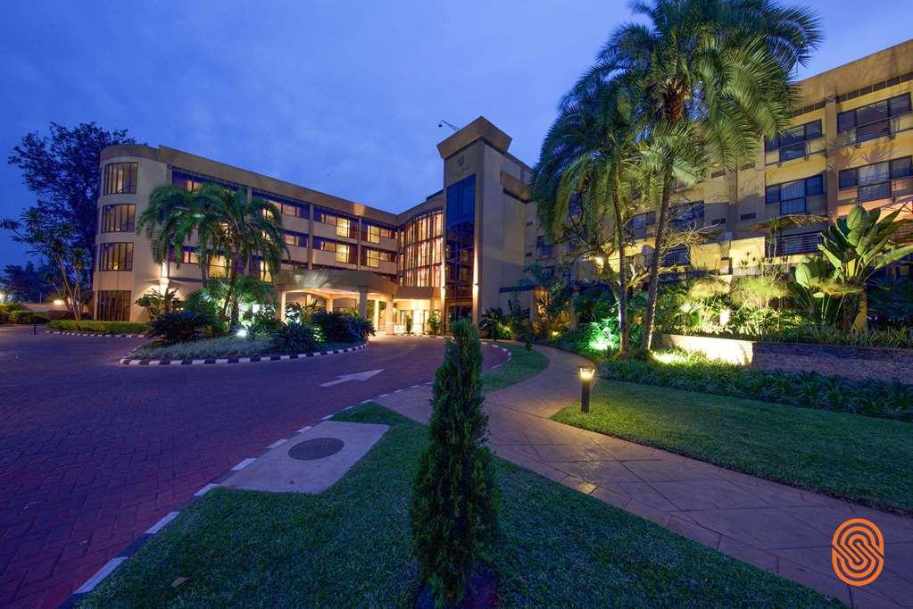 Kigali Serena Hotel Eksteriør bilde