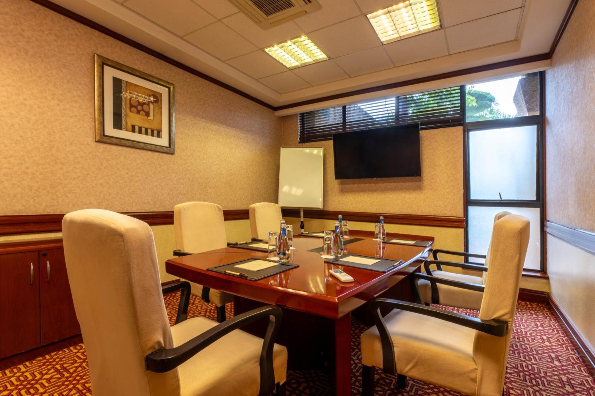 Kigali Serena Hotel Eksteriør bilde